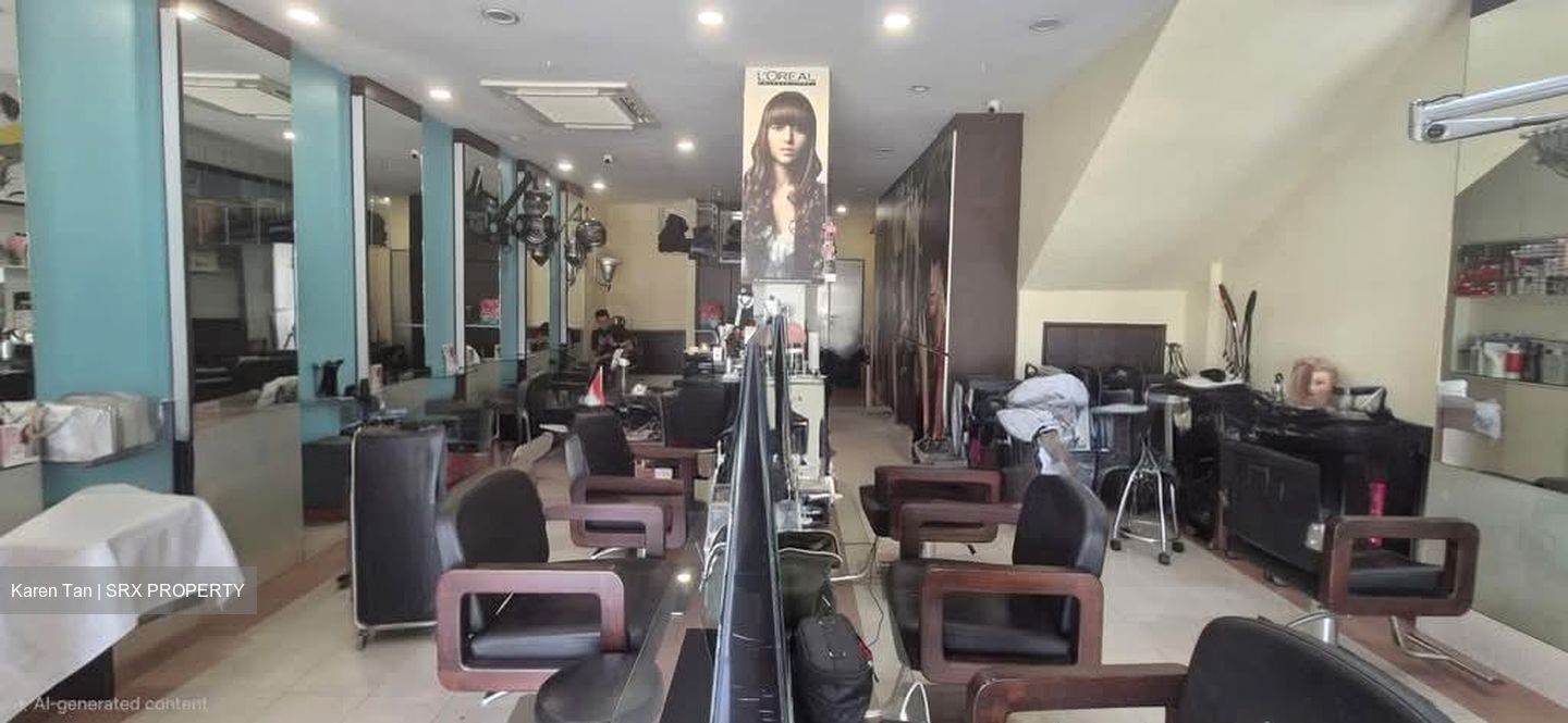 Hougang Avenue 7 (D19), Retail #604219991
